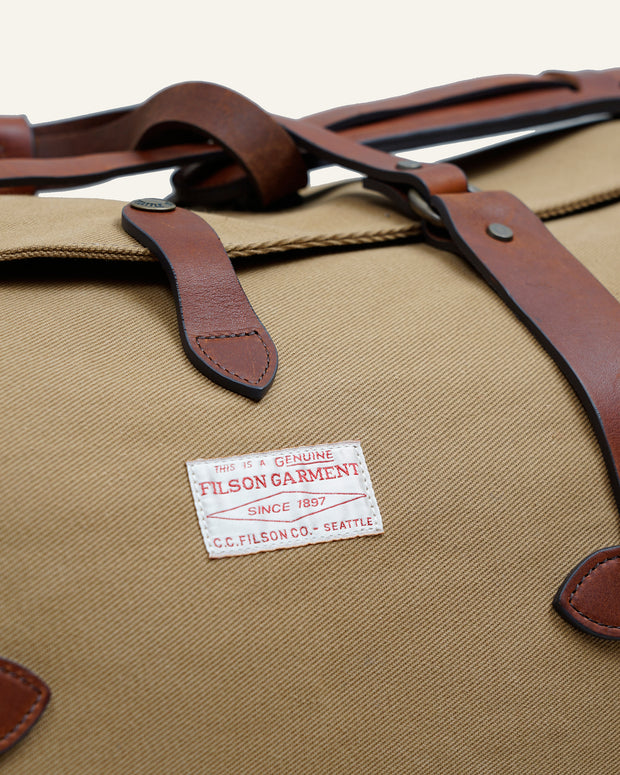 【10月4日(土)12時00分〜発売開始】JUNYA WATANABE MAN × FILSON - WP K204 051 - TAN/BROWN ラージダッフルバッグ