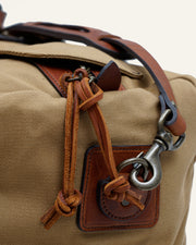 【10月4日(土)12時00分〜発売開始】JUNYA WATANABE MAN × FILSON - WP K204 051 - TAN/BROWN ラージダッフルバッグ