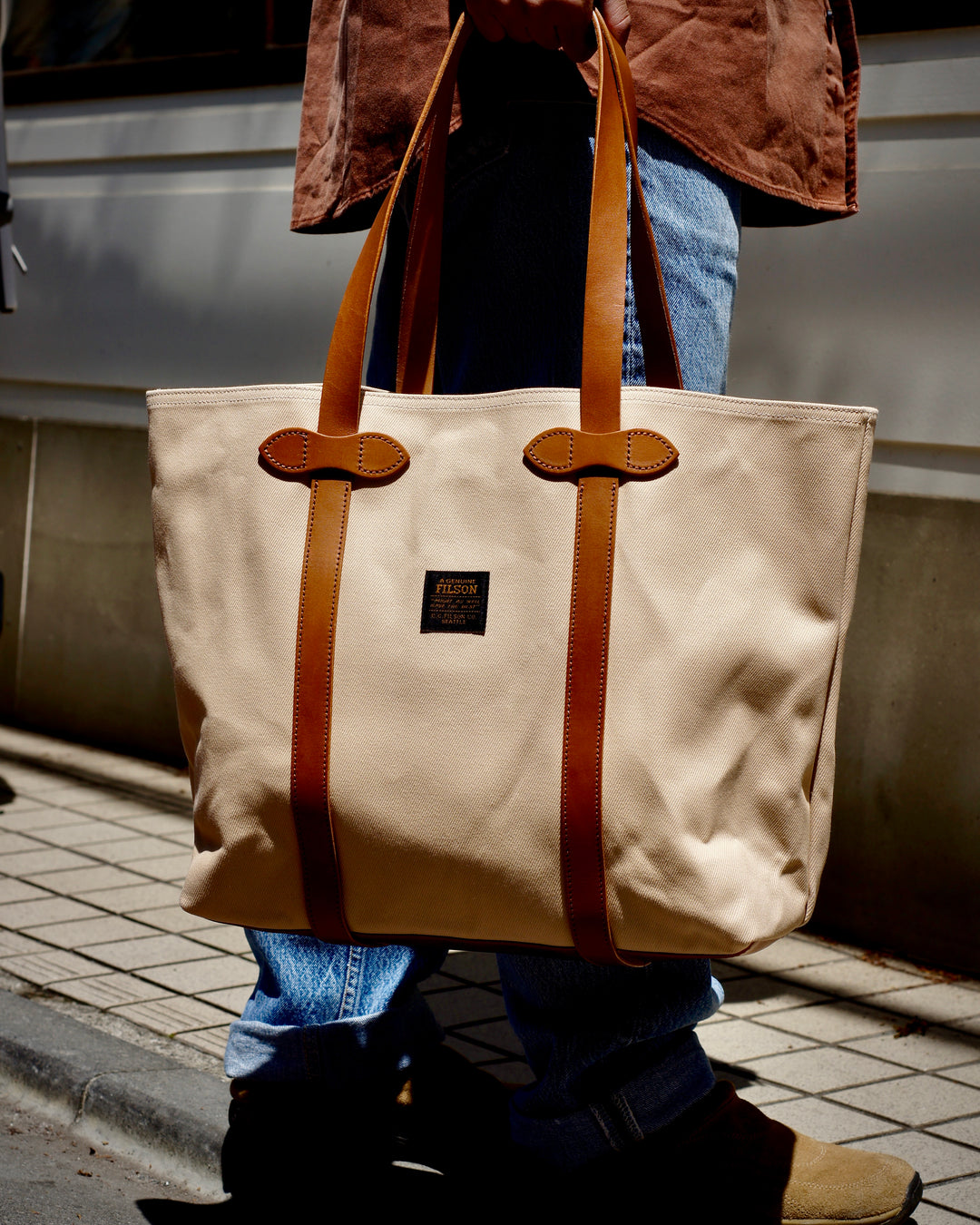 【最終値下げ】FILSON キャンバス トートバッグ ベージュ FILSON（フィルソン）TOTE BAG WITH ZIPPER（ジッパー付トート