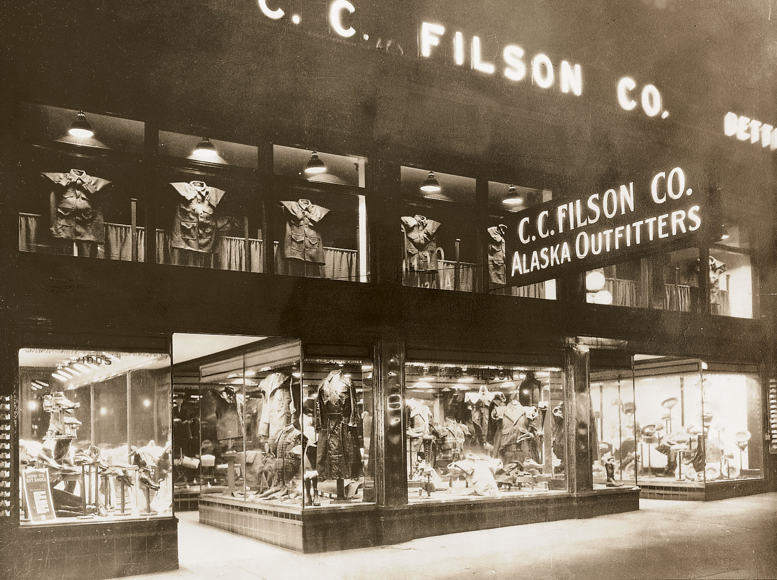 フィルソン サーヴェイヤークロス ボディバッグ オレンジ XAUBG04J0 ハイキング 軽量 クロスバッグ