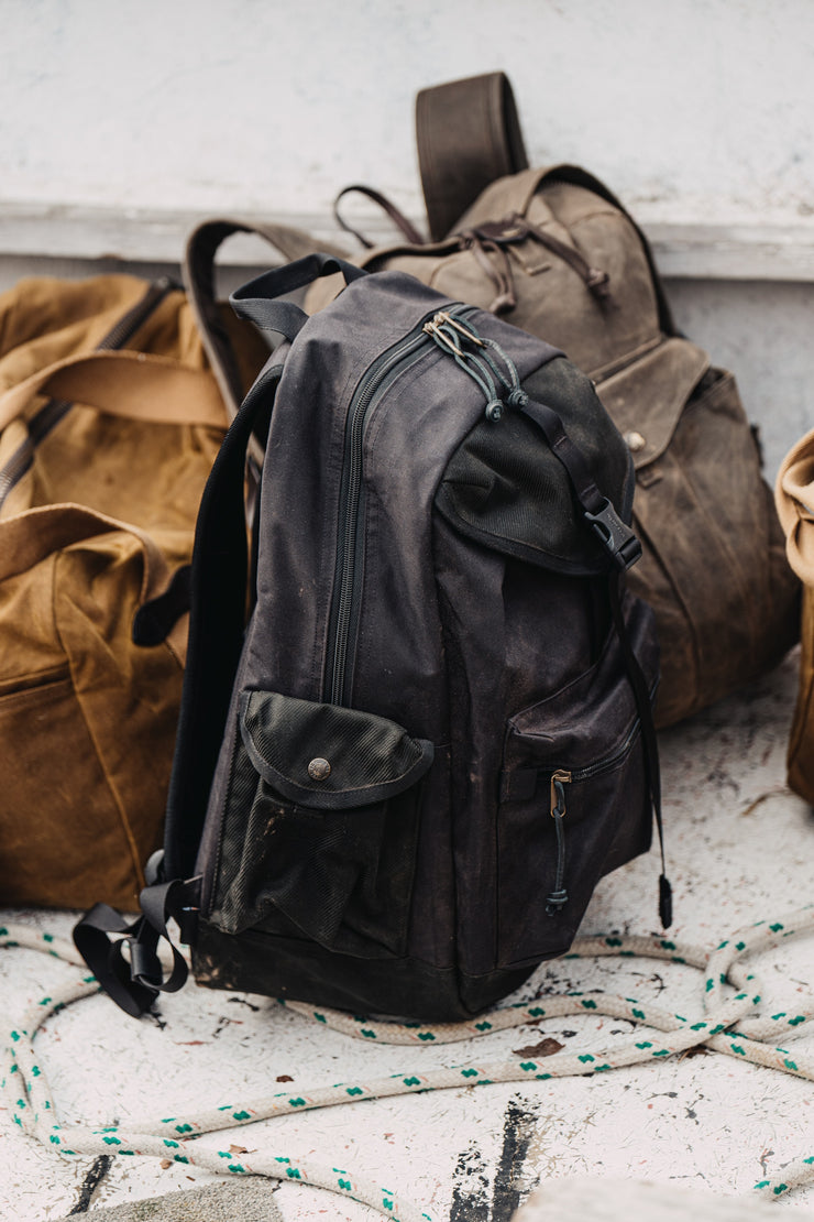 SURVEYOR 36L BACKPACK / サーヴェヤー 36リットル バックパック – FILSON JAPAN