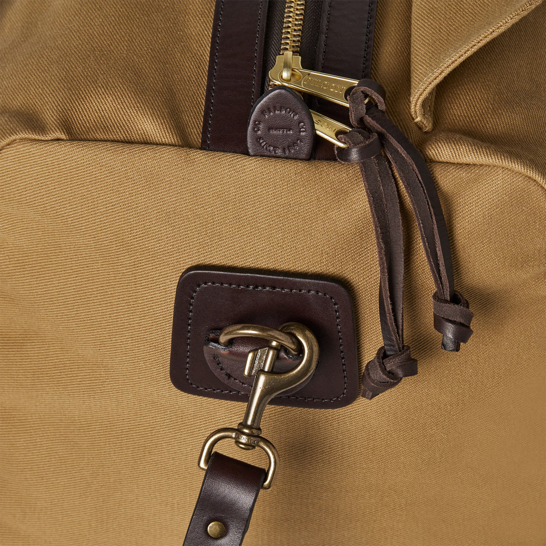 MEDIUM RUGGED TWILL DUFFLE BAG / ミディアム ラギッドツィル ダッフル バッグ – FILSON JAPAN