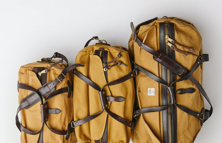 Filson overnight bag hot sale